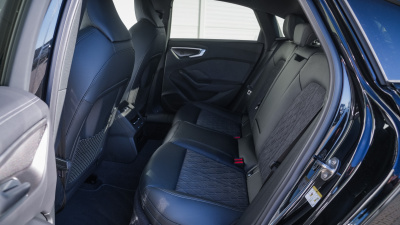 Audi A5 Limuzína 2.0 TDI Quattro (pohľad do interiéru)