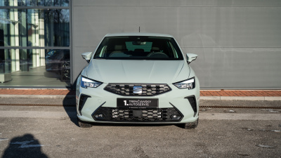 SEAT Ibiza 1.0 TSI Start+ (pohľad spredu)