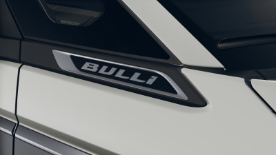 VW Multivan Bulli Long 2.0 TDI (pohľad do interiéru)