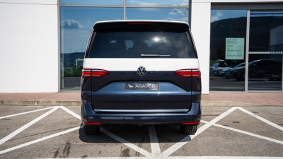 VW Multivan Bulli Long 2.0 TDI (pohľad spredu)