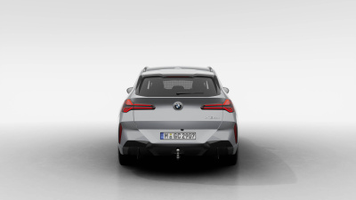 BMW X3 20d xDrive (pohľad do interiéru)