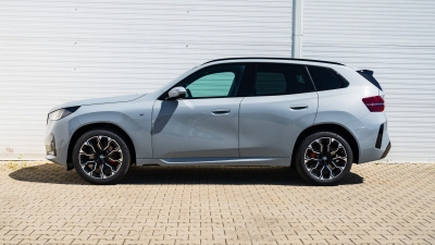 BMW X3 20d xDrive (pohľad zozadu)