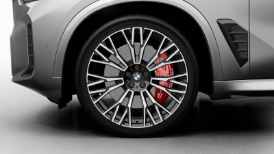 BMW X5 30d xDrive (pohľad spredu)