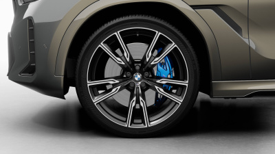 BMW X6 30d xDrive (pohľad spredu)