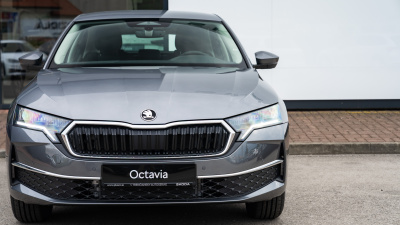 Škoda Octavia 2.0 TDI Extra Plus (pohľad zozadu)