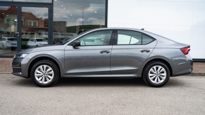 Škoda Octavia 2.0 TDI Extra Plus (pohľad do interiéru)