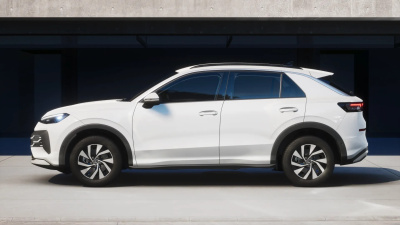 VW T-Roc 1.5 eTSI Trend (pohľad zboku)