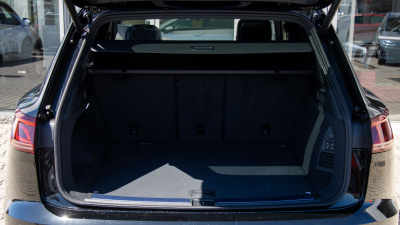 VW Touareg 3.0 TDI R-Line Final Edition