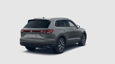 VW Touareg 3.0 TDI Premium Limited (pohľad spredu)