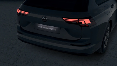 VW Golf Variant 1.5 TSI (pohľad do interiéru)