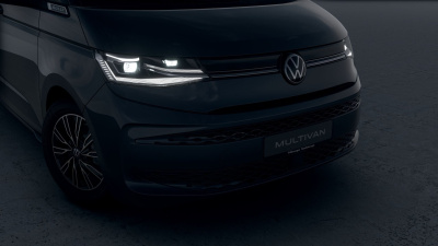 VW Multivan Life Bulli Long 2.0 TDI (pohľad do interiéru)