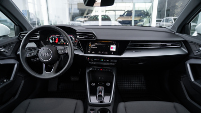 AUDI A3 Limousine 1.5 benzín Basis