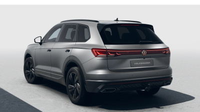 VW Touareg 3.0 TDI R-Line Final Edition (pohľad zozadu)