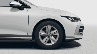 VW Golf 1.5 TSI (pohľad do interiéru)