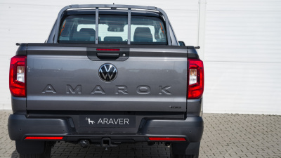 VW Amarok 2.0 TDI 4WORK 4x4 N1 (pohľad do interiéru)