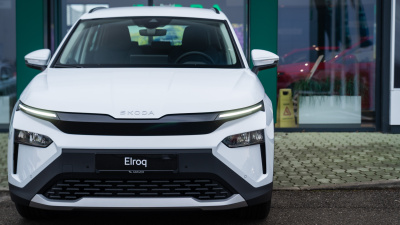 Škoda Elroq 50 Essence (pohľad zboku)