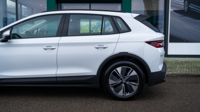 Škoda Elroq 50 Essence (pohľad do interiéru)