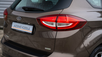 Ford C-Max (pohľad do interiéru)