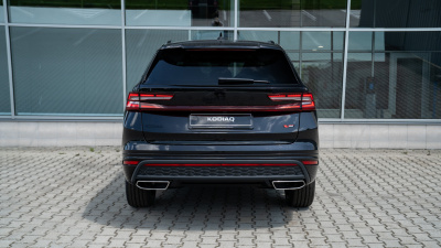 Škoda Kodiaq 2.0 TSI RS 4x4 (pohľad spredu)