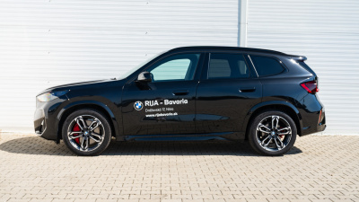 BMW X1 20d xDrive (pohľad zozadu)