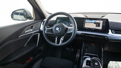 BMW X1 20d xDrive (pohľad do interiéru)