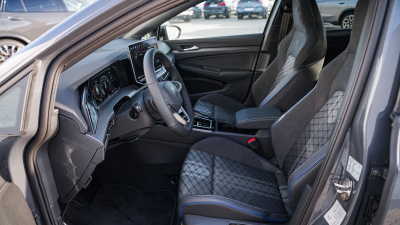 VW Golf 1.5 eTSI R-line Limited