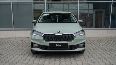 Škoda Fabia 1.0 MPI Essence (pohľad zboku)