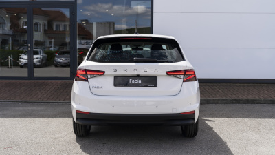 Škoda Fabia 1.0 TSI Extra Plus (pohľad do interiéru)