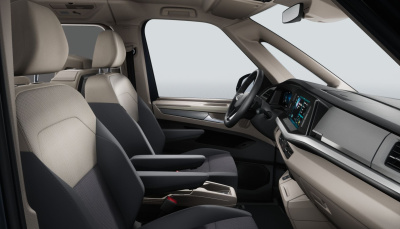 VW Multivan Life Bulli Long 2.0 TDI (pohľad do interiéru)
