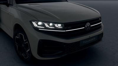 VW Touareg 3.0 TDI R-Line Final Edition (pohľad zboku)