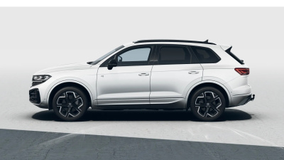 VW Touareg 3.0 TDI R-Line Final Edition (pohľad zboku)