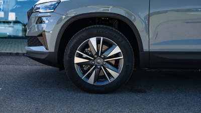 Škoda Karoq 2.0 TDI Top Selection (pohľad do interiéru)