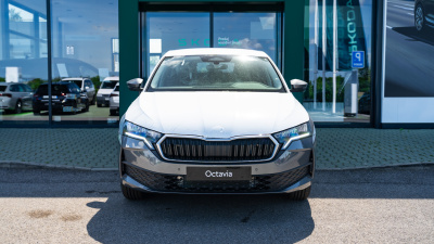 Škoda Octavia 1.5 TSI Extra (pohľad zozadu)