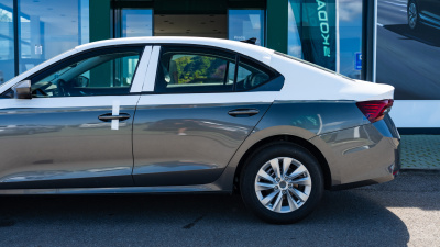 Škoda Octavia 1.5 TSI Extra (pohľad do interiéru)