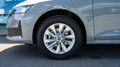 Škoda Octavia Combi 1.5 TSI Extra (pohľad do interiéru)