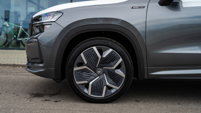 Škoda Kodiaq 2.0 TDI Sportline 4x4 (pohľad do interiéru)