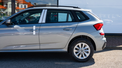 Škoda Kamiq 1.5 TSI Selection (pohľad do interiéru)