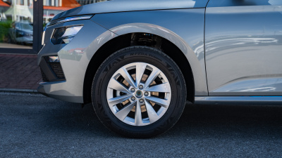 Škoda Kamiq 1.5 TSI Selection (pohľad do interiéru)