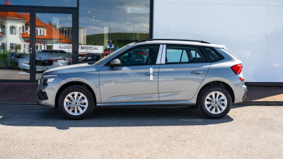 Škoda Kamiq 1.5 TSI Selection (pohľad zozadu)