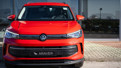 VW Tiguan 1.5 TSI Limited (pohľad spredu)