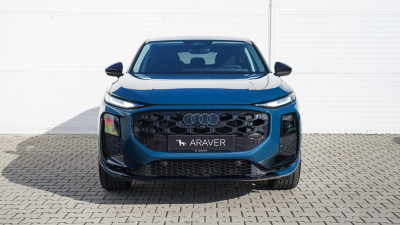 AUDI Q3 Sportback SUV 2.0 TDI (pohľad do interiéru)