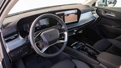 AUDI Q3 Sportback SUV 1.5 TFSI (pohľad zboku)