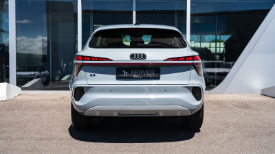 AUDI Q3 Sportback 1.5 TFSI (pohľad do interiéru)
