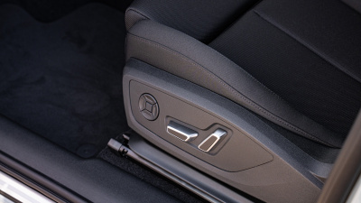 AUDI Q3 2.0 TFSI Quattro (pohľad spredu)