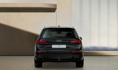 AUDI Q7 3.0 TFSIe Quattro S line  (pohľad spredu)