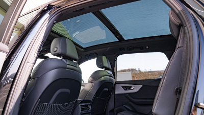 AUDI Q7 3.0 TFSIe Quattro S line 