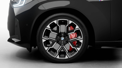 BMW X3 40d xDrive (pohľad spredu)