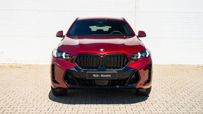 BMW X6 30d xDrive (pohľad do interiéru)