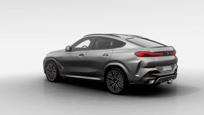 BMW X6 30d xDrive (pohľad zboku)