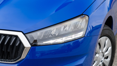 Škoda Fabia 1.0 MPI Extra (pohľad spredu)